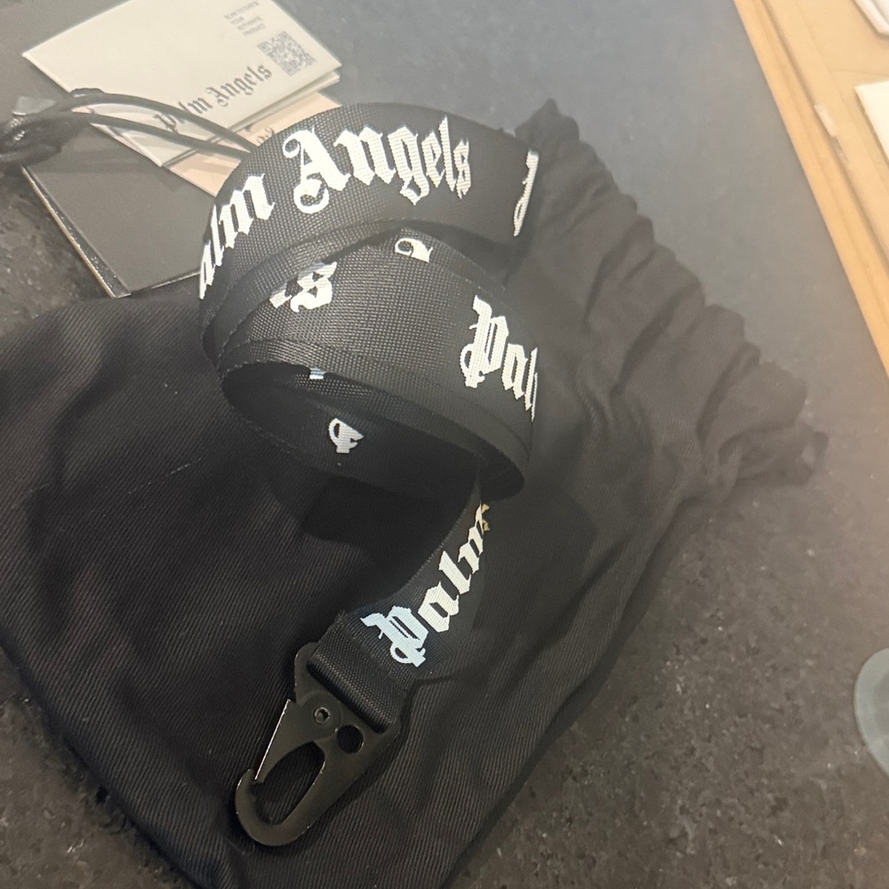 Palm Angels Black and White Branded straps with dust bag - Picture 5 of 9